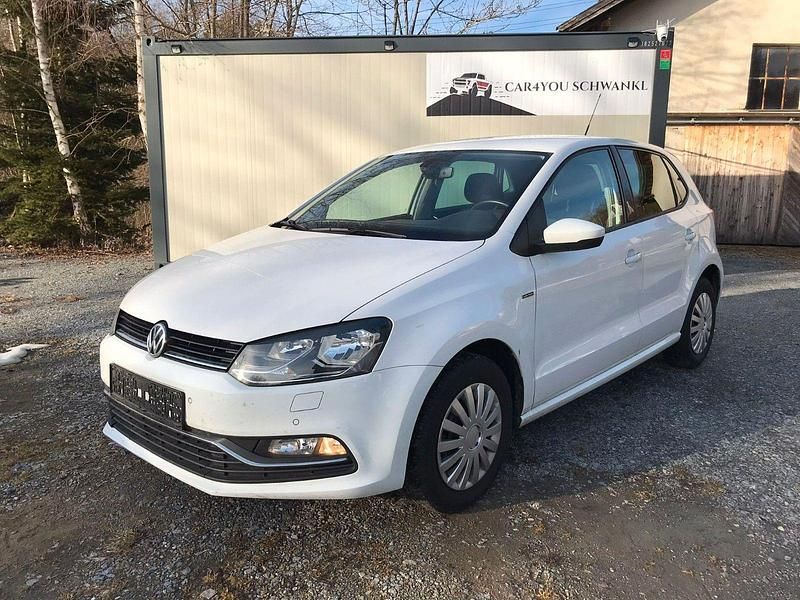 Gebraucht VW Polo LOUNGE 75 PS (55 kW) 2015 Weiß Kleinwagen