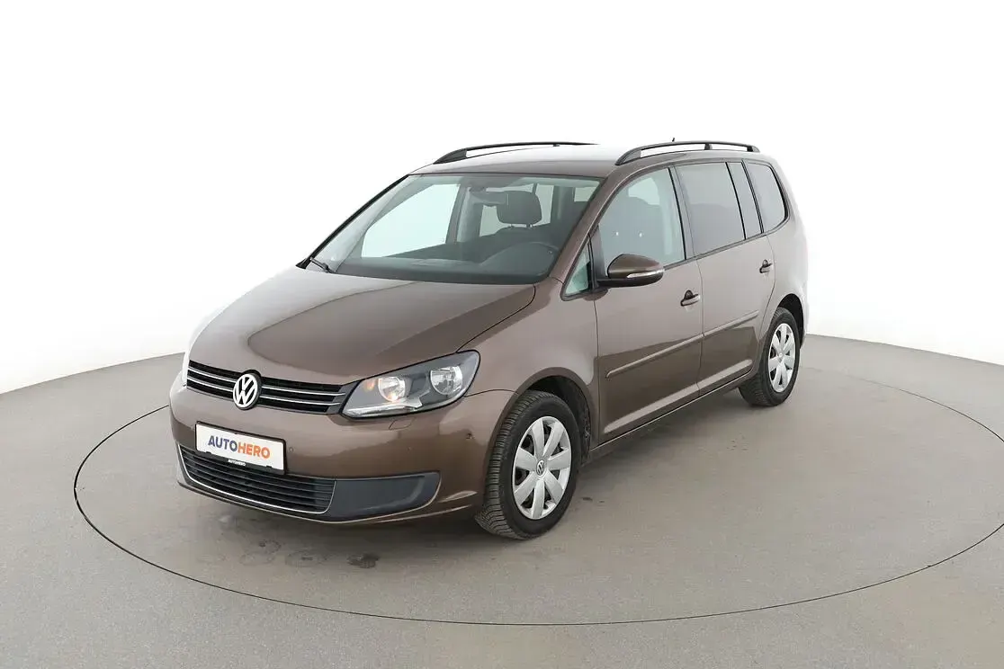 Gebraucht VW Touran Comfortline 140 PS (102 kW) 2015 Van / Kleinbus