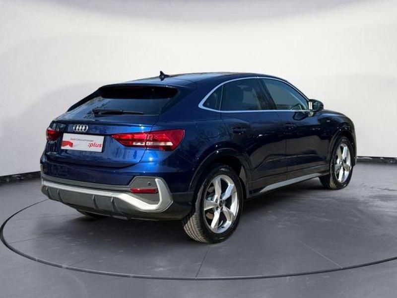 Gebraucht Audi Q3 150 PS (110 kW) 2024 Navarrablau (metallic) SUV