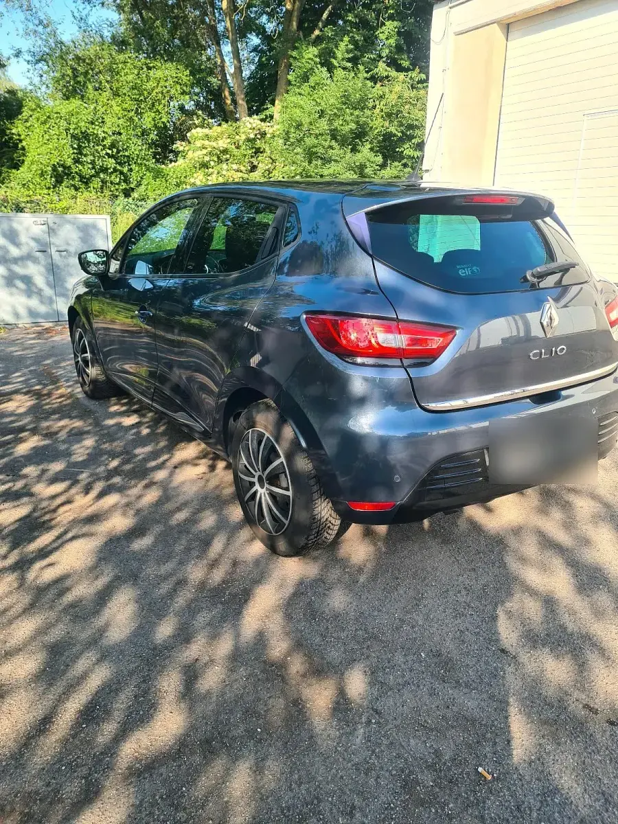 Używany Renault Clio IV 88 KM (64 kW) 2017 Szary Hatchback