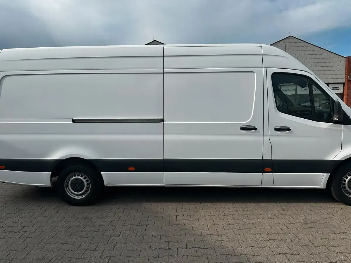 Gebraucht Mercedes Sprinter 163 PS (119 kW) 2018 Weiß Van