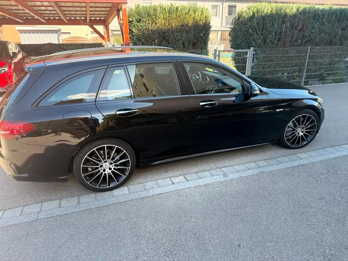 Gebraucht Mercedes C43 AMG 367 PS (269 kW) 2017 Schwarz Kombi