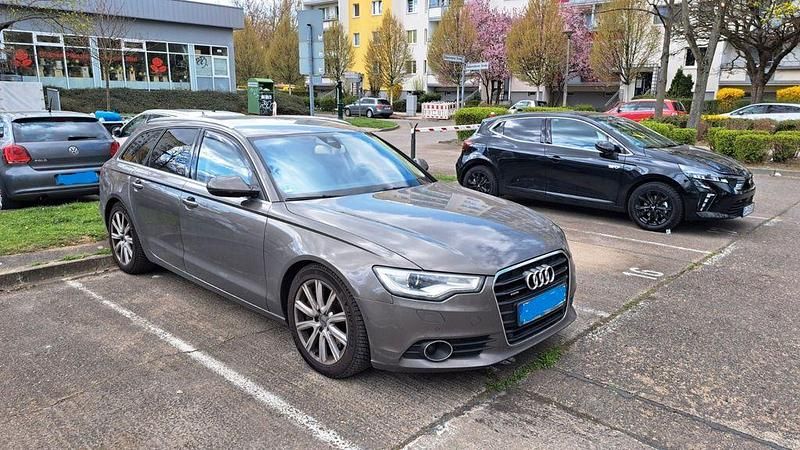 Beige Gebraucht 2012 Audi A6 Ambiente Kombi | 10.600 € (Guter Preis) - Bild 1/4