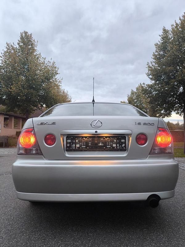 Gebraucht Lexus IS200 2005 Silber Limousine