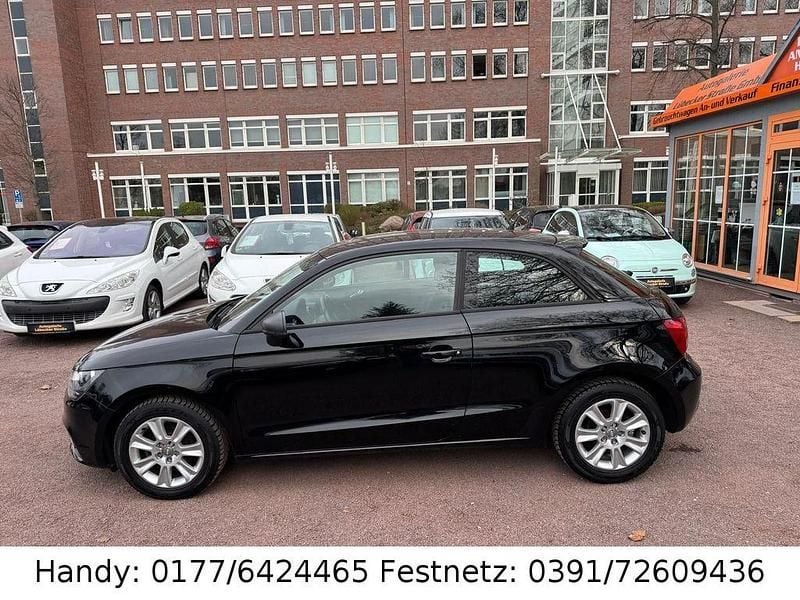 Gebraucht Audi A1 86 PS (63 kW) 2012 Schwarz Kleinwagen