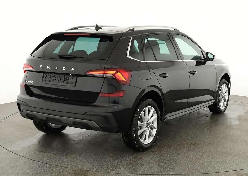 Neu Skoda Kamiq Selection 116 PS (85 kW) 2025 Schwarz SUV