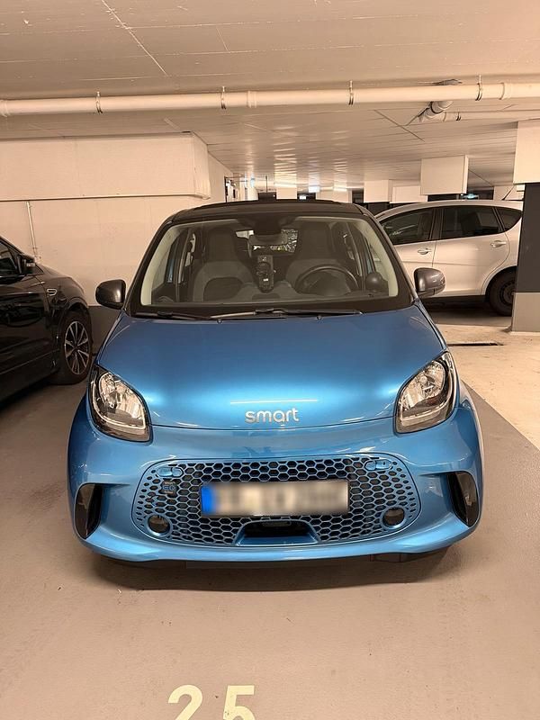 Gebraucht Smart ForFour Electric Drive 60 kW (82 PS) 2021 Blau Kleinwagen