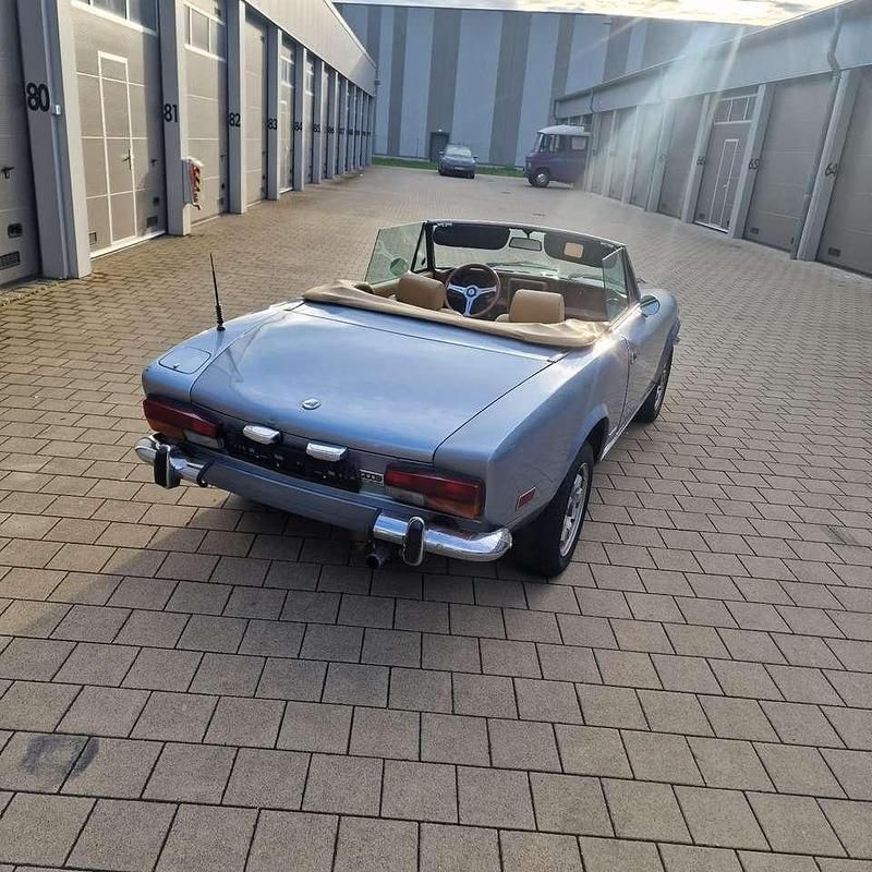 Gebraucht Fiat 124 Spider 103 PS (75 kW) 1984 Blau Cabrio
