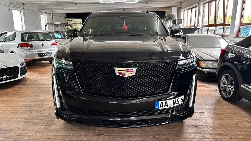 Gebraucht Cadillac Escalade 426 PS (313 kW) 2022 Schwarz SUV
