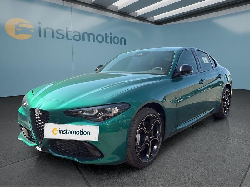 Grün Neu 2025 Alfa Romeo Giulia Limousine | 58.899 € (Guter Preis) - Bild 1/4