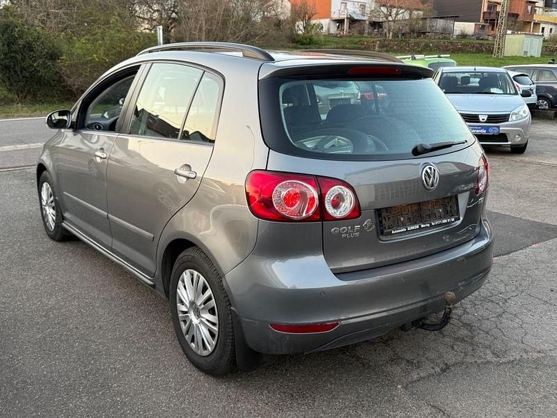 Gebraucht VW Golf Plus Cross Trendline 90 PS (66 kW) 2011 Van / Kleinbus