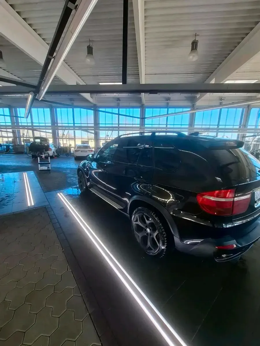 Gebraucht BMW X5 230 PS (169 kW) 2010 Schwarz SUV