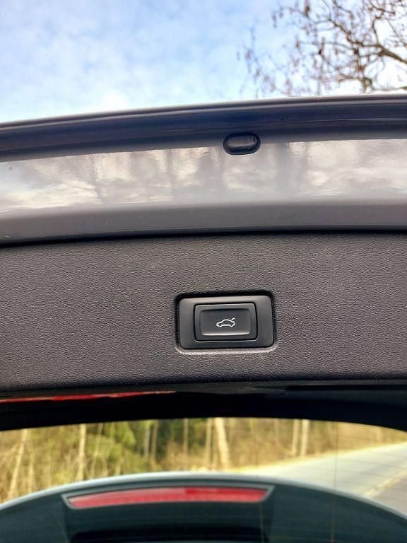 Gebraucht Audi Q4 e-tron 125 kW (170 PS) 2022 Grau SUV