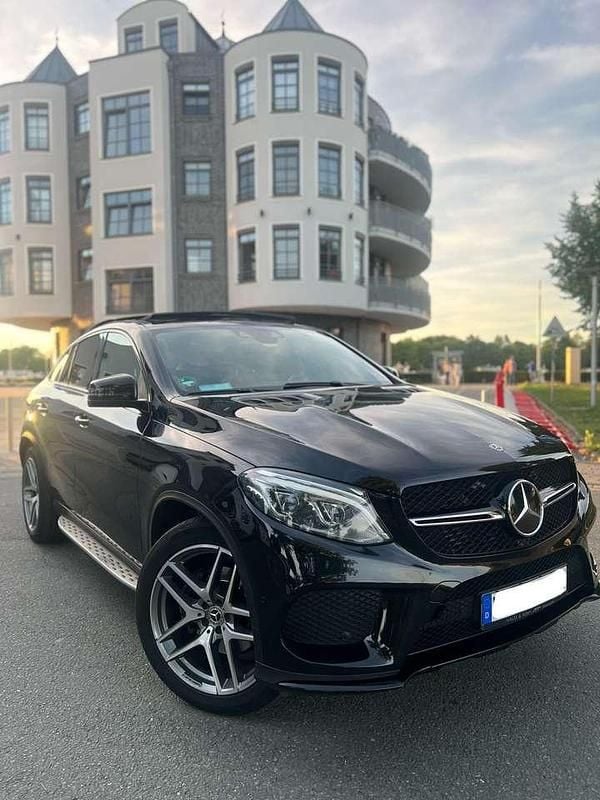 Gebraucht Mercedes GLE350 AMG line 258 PS (189 kW) 2018 Schwarz Coupé