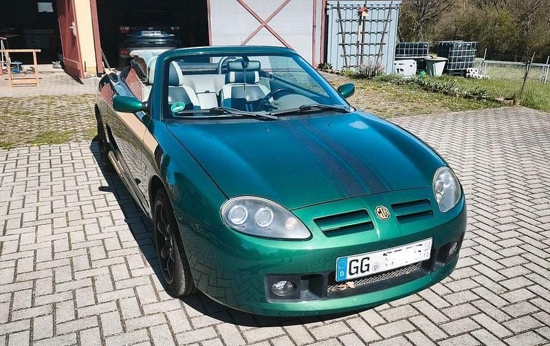 Second-hand MG TF 136 CP (100 kW) 2000 Verde Cabrio