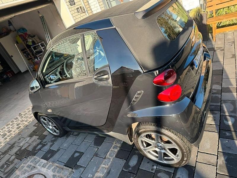 Gebraucht Smart ForTwo Cabrio Pulse 71 PS (52 kW) 2010 Schwarz Cabrio