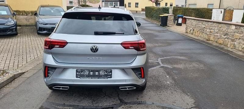 Usata VW T-Roc R-line 150 CV (110 kW) 2022 Argento SUV