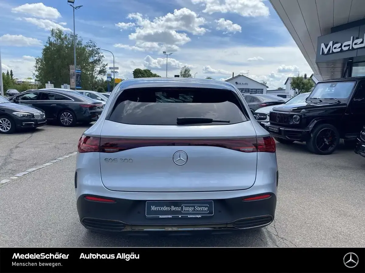 Gebraucht Mercedes EQE300 AMG 244 kW (333 PS) 2024 Hightechsilber (metallic) SUV