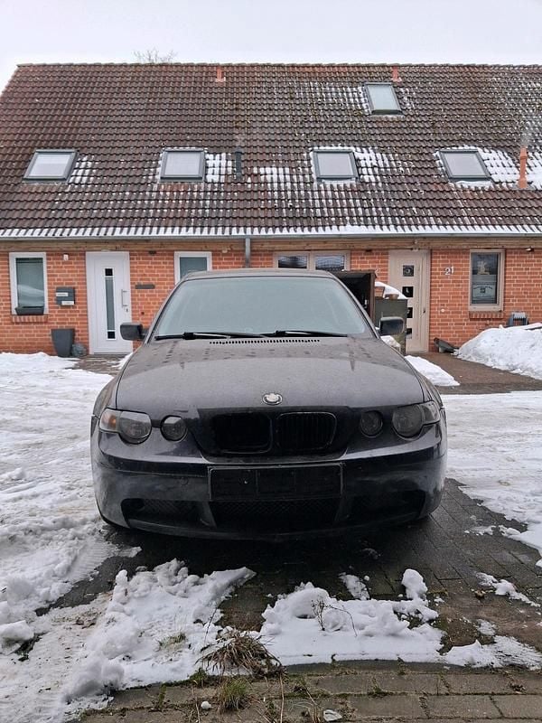 Gebraucht BMW 316 Compact 116 PS (85 kW) 2004 Schwarz Kleinwagen
