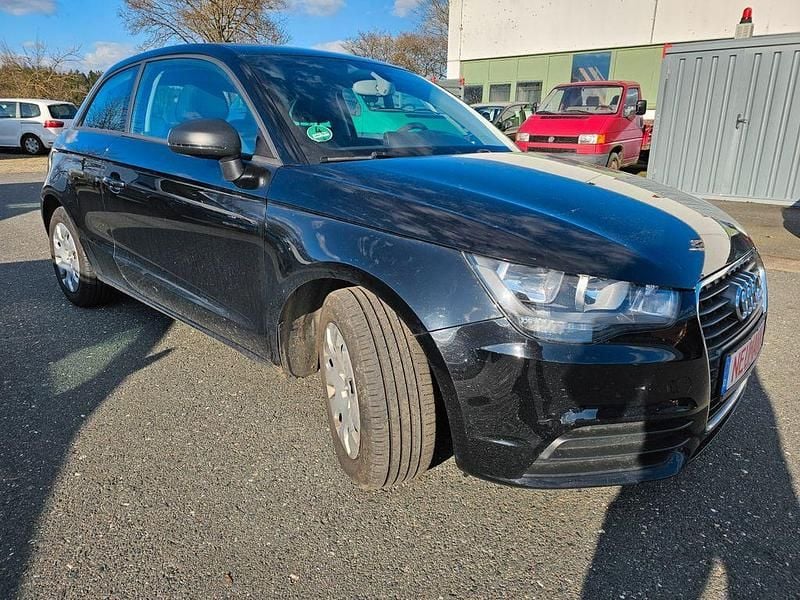 Gebraucht Audi A1 Sport 105 PS (77 kW) 2011 Schwarz Kleinwagen