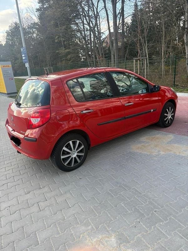 Gebraucht Renault Clio II Dynamique 88 PS (64 kW) 2006 Schwarz Limousine