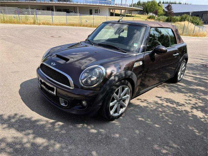 Braun Gebraucht 2015 Mini Cooper S Kleinwagen | 11.499 € (Etwas zu teuer) - Bild 1/4