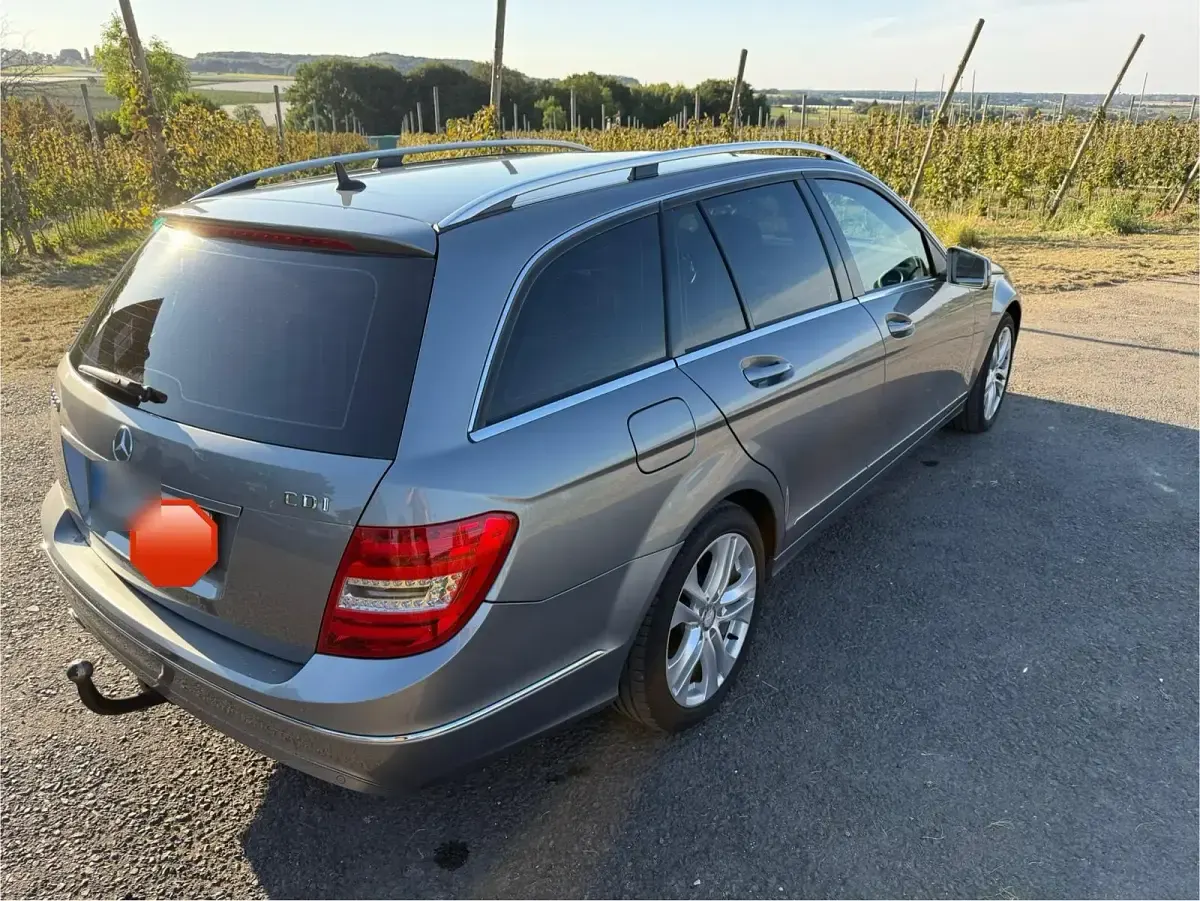 Gebraucht Mercedes C220 170 PS (125 kW) 2013 Grau Kombi