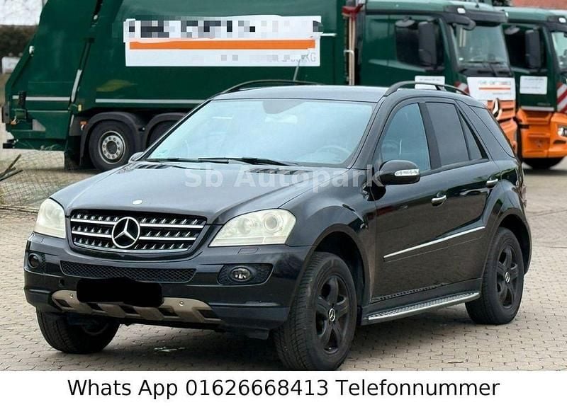 Gebraucht Mercedes ML320 224 PS (164 kW) 2007 Schwarz SUV