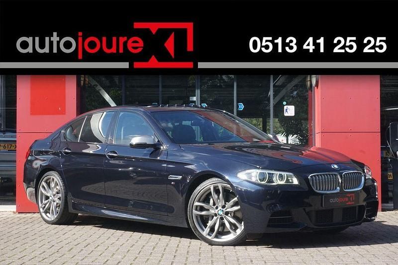 Schwarz Gebraucht 2016 BMW M550 Performance Limousine | 23.999 € (Fairer Preis) - Bild 1/4