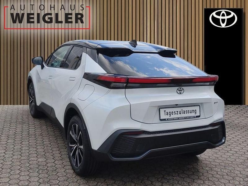 Gebraucht Toyota C-HR 197 PS (144 kW) 2025 Weiß SUV