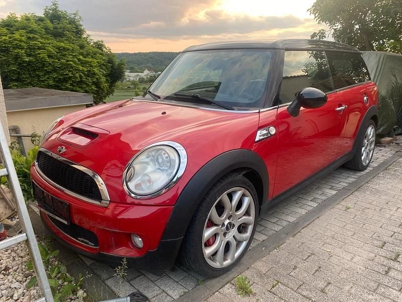 Rot Gebraucht 2008 Mini Clubman Kombi | 8.800 € - Bild 1/4