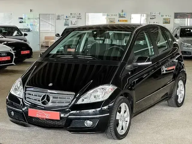 Begagnad Mercedes A160 Avantgarde 95 HK (69 kW) 2012 Sedan
