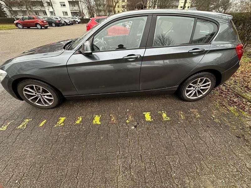 Gebraucht BMW 116 136 PS (100 kW) 2013 Grau Kleinwagen