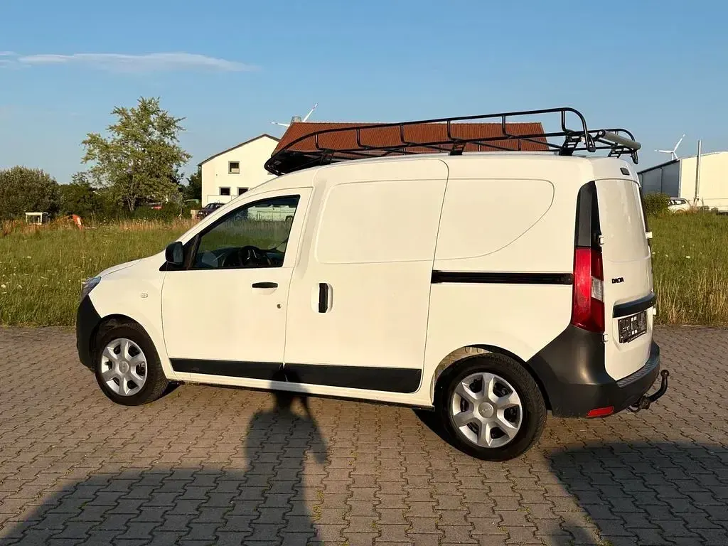 Gebraucht Dacia Dokker Comfort 95 PS (69 kW) 2021 Weiß Van / Kleinbus