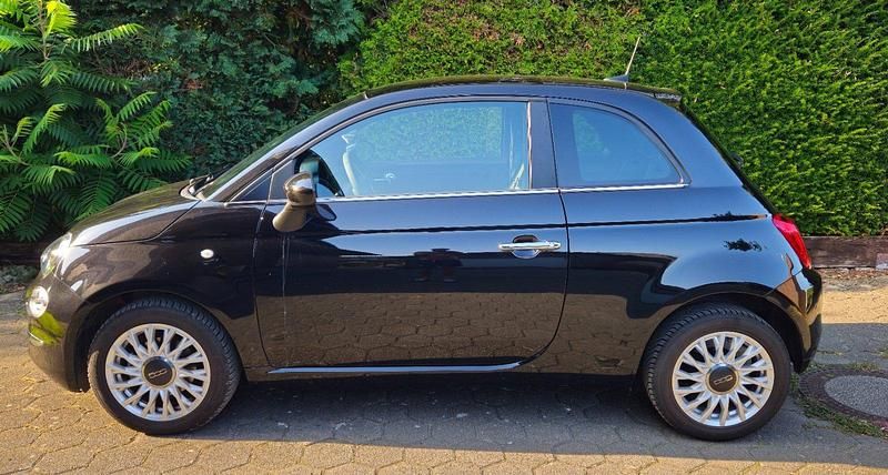 Schwarz Gebraucht 2024 Fiat 500 Limousine | 13.900 € (Fairer Preis) - Bild 1/4
