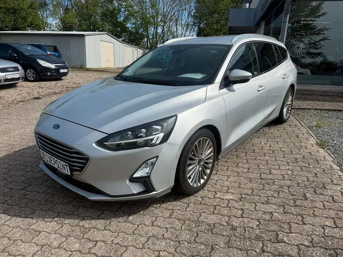Gebraucht Ford Focus 150 PS (110 kW) 2019 Silber Kombi