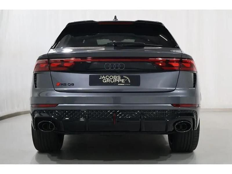 Neu Audi RS Q8 Performance 471 PS (346 kW) 2026 Grau SUV