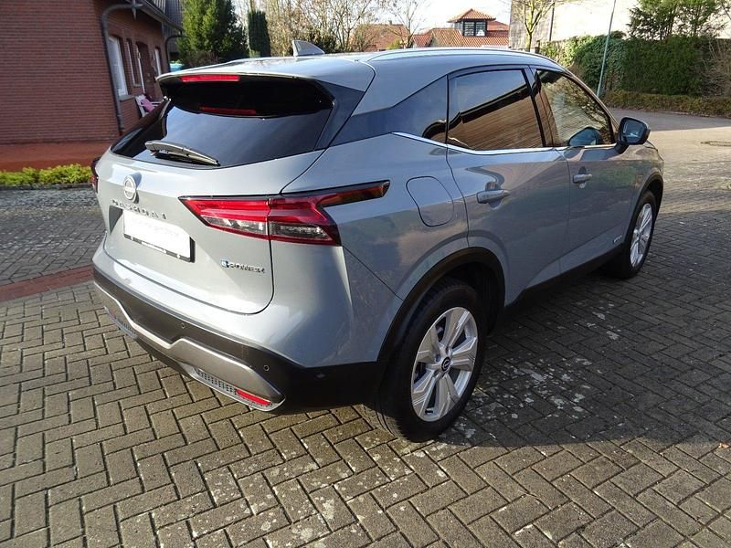 Gebraucht Nissan Qashqai Tekna 158 PS (116 kW) 2023 Ceramic grey SUV