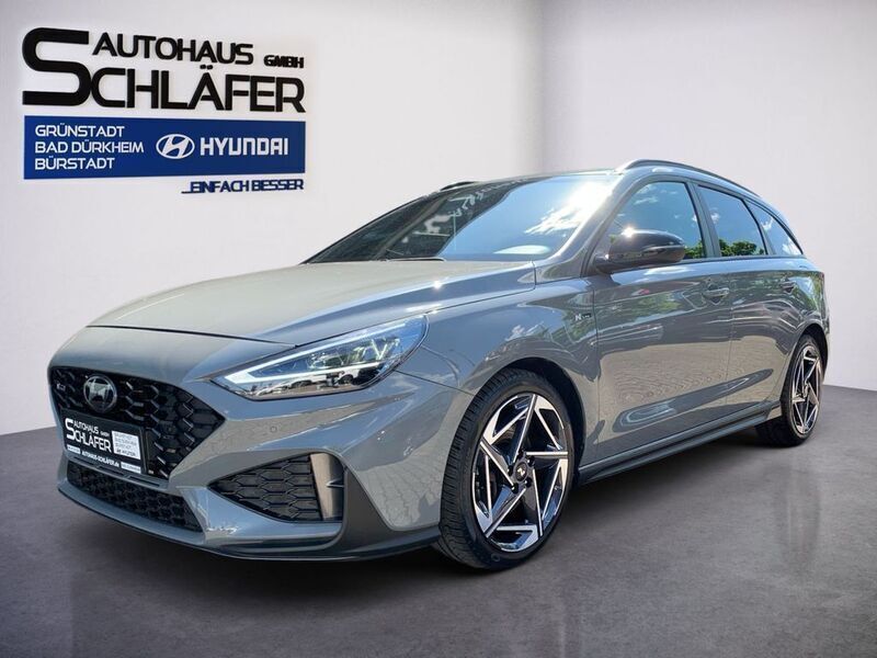Shadow grey / sol Gebraucht 2024 Hyundai i30 N Line Kombi | 25.780 € (Fairer Preis) - Bild 1/4
