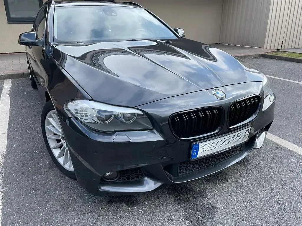 Gebraucht BMW 523 204 PS (150 kW) 2011 Grau Kombi