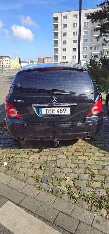 Schwarz Gebraucht 2007 Mercedes R350 Edition Van / Kleinbus | 6.000 € (Superpreis) - Bild 1/4