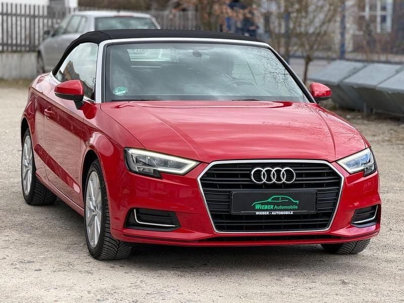 Gebraucht Audi A3 Cabriolet Ambiente 150 PS (110 kW) 2019 Rot Cabrio