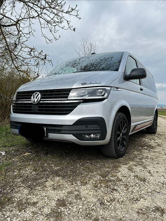 Gebraucht VW Multivan 150 PS (110 kW) 2021 Silber Van