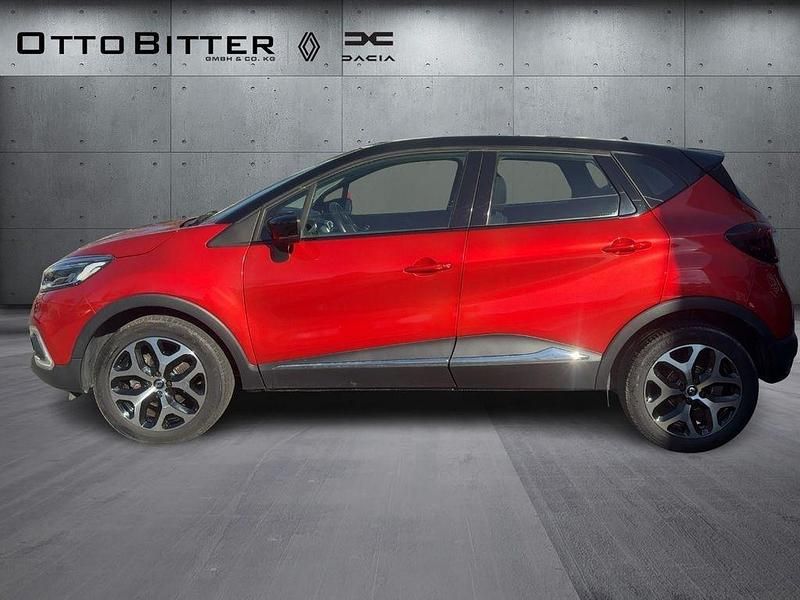 Gebraucht Renault Captur Intens 118 PS (86 kW) 2017 Dezirrot / dach blackpearls SUV