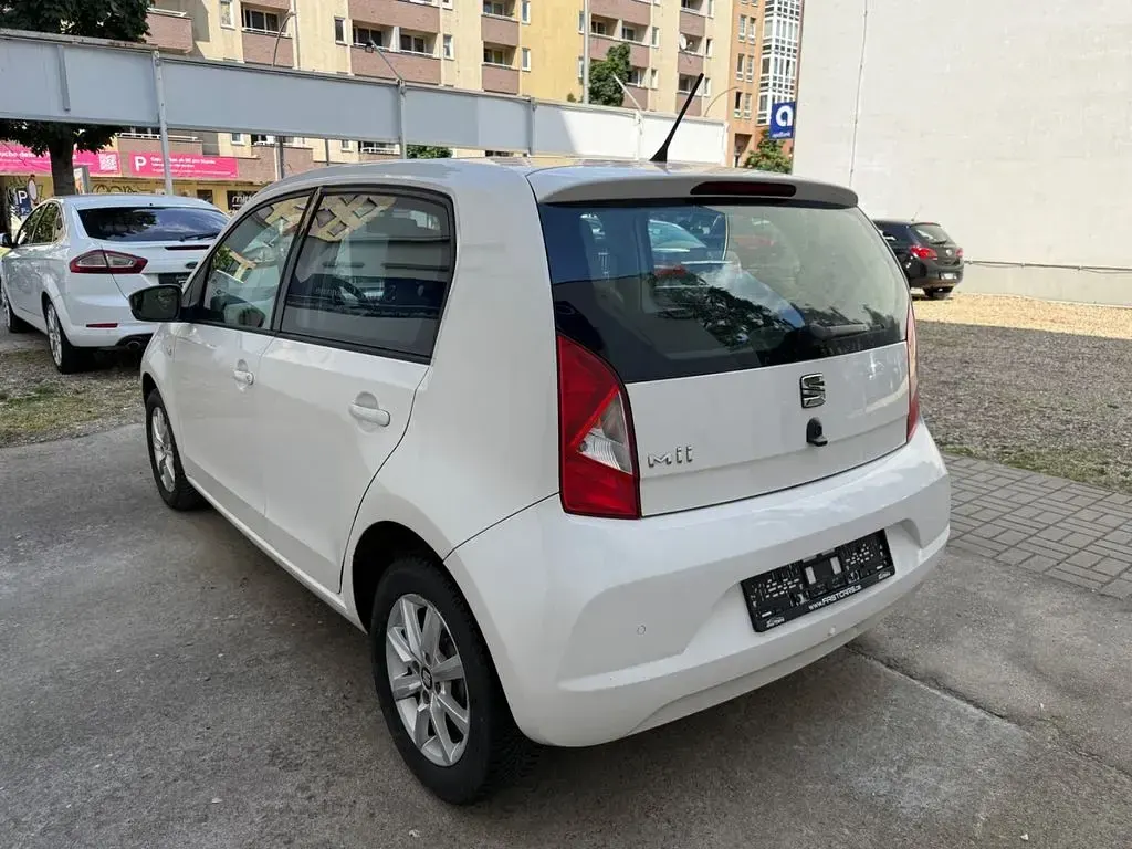 Gebraucht Seat Mii Chic 60 PS (44 kW) 2018 Weiß Kleinwagen