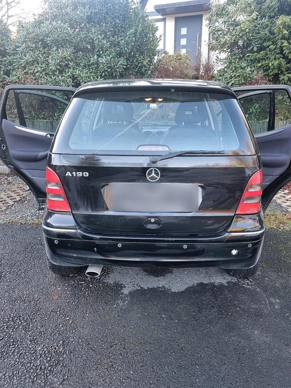 Gebraucht Mercedes A190 125 PS (91 kW) 2002 Schwarz Kleinwagen