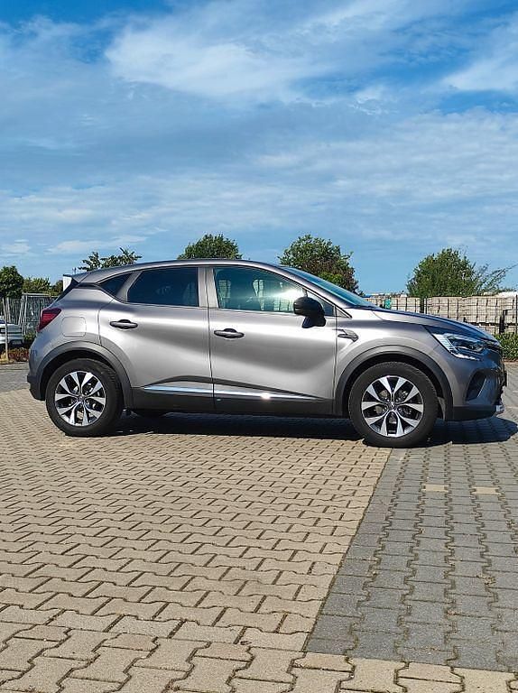 Grau Gebraucht 2019 Renault Captur Intens SUV | 15.000 € (Fairer Preis) - Bild 1/4