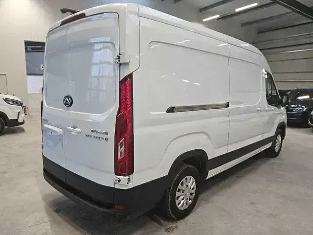 Gebraucht Maxus V90 147 PS (108 kW) 2024 Weiss Van