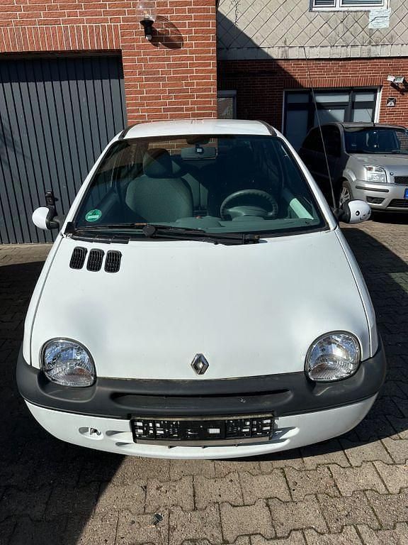 Usata Renault Twingo 58 CV (42 kW) 2003 Bianco Utilitaria