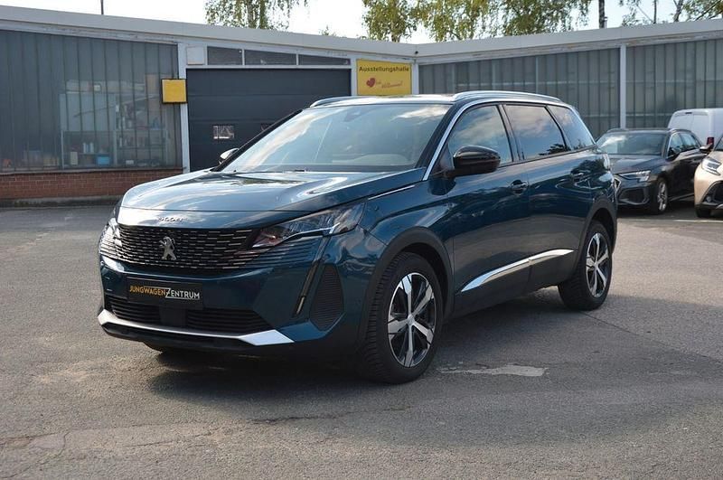 Celebes blau Gebraucht 2024 Peugeot 5008 Allure Van / Kleinbus | 28.900 € (Guter Preis) - Bild 1/4